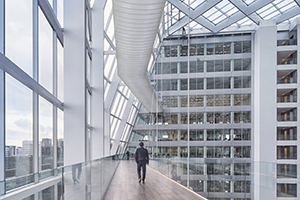 AGC Glass laat The Edge stralen in transparantie en duurzaamheid